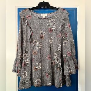 Women’s flower shirt
